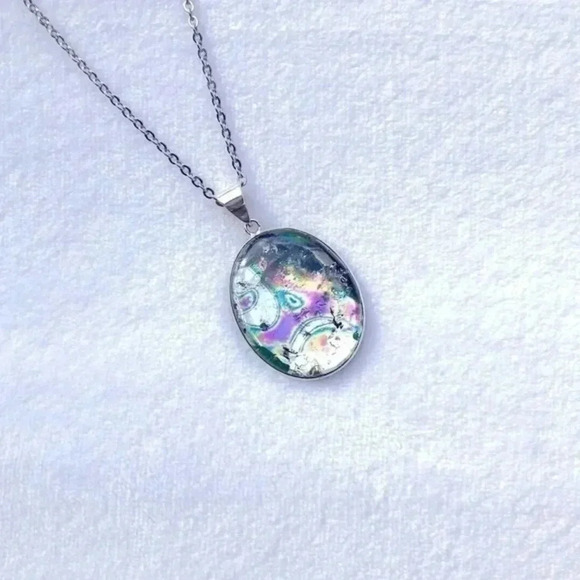 Iridescent Multicolor Stainless Steel Necklace NWT - Picture 1 of 1